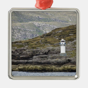 Adorno Metálico Faro de Rhue a lo largo de la costa