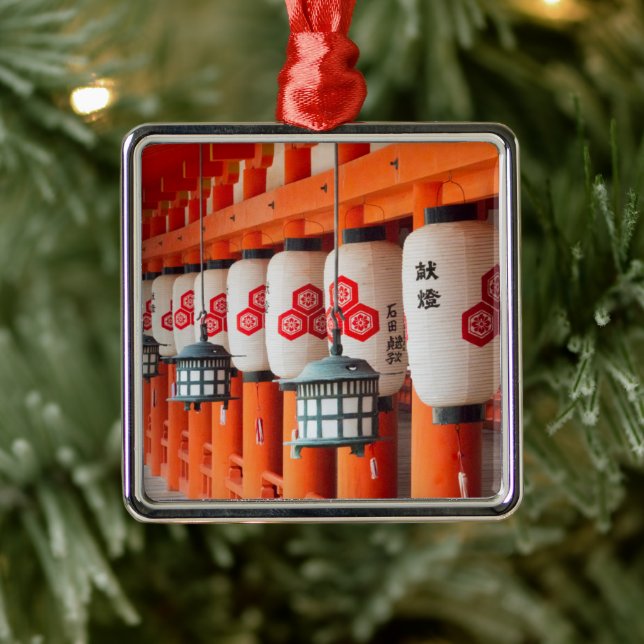 Adorno Metálico Faroles dentro del Santuario de Itsukushima (Árbol)