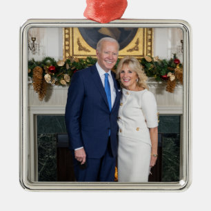 Adorno Metálico Feliz Navidad, Presidente Joe Biden y Primera Dama