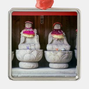 Adorno Metálico Fila de estatuas de monjes Jizo con babero y sombr