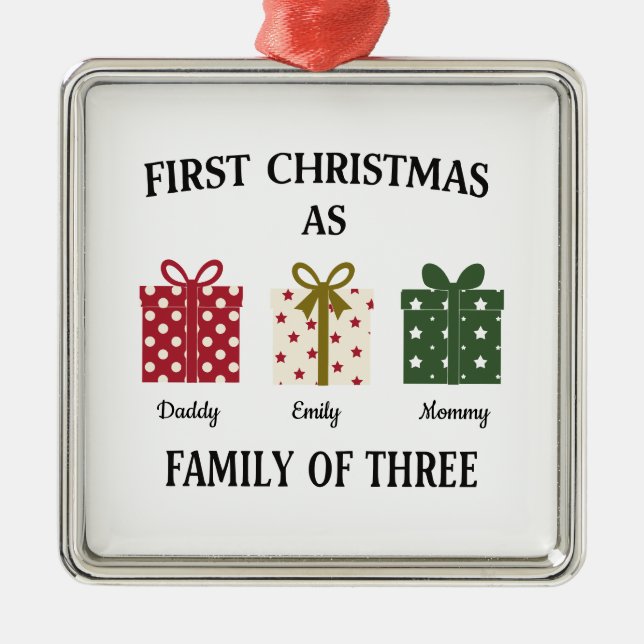 Adorno Metálico First Christmas as Family of Three Gift (Frente)