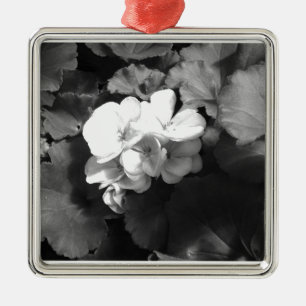 Adorno Metálico Flor en blanco y negro