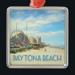 Adorno Metálico Foto de la playa de Daytona Beach Florida<br><div class="desc">Foto de Daytona Beach cerca de la zona del paseo marítimo y de la concha con el nombre de Daytona Beach en una fuente divertida en la parte inferior.</div>