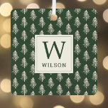 Adorno Metálico Foto de Navidades en monograma de pinos rusos<br><div class="desc">Navidades de diseño personalizado con diseños de foto y diseño de pinos verdes y beige de estilo rústico con un nombre familiar personalizado y foto.</div>