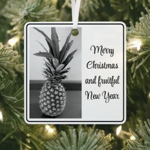 Adorno Metálico Foto en Blanco y Negro de Piña de Navidad