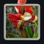 Adorno Metálico Fotografía floral de flor roja natural<br><div class="desc">Fotografía floral de flor roja natural</div>
