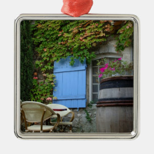 Adorno Metálico Francia, Les Baux de Provence, patio de café
