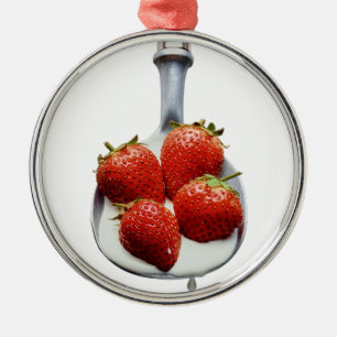 Adorno Metálico Fresas y Crema