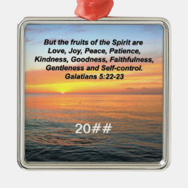 ADORNO METÁLICO FRUTA DE GALATIANOS DE LA BIBLIA DEL ESPÍRITU VERS