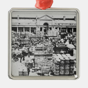 Adorno Metálico Fruta del cargamento en el jardín de Covent