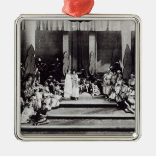 Adorno Metálico Funcionamiento de la primera fase en Inglaterra