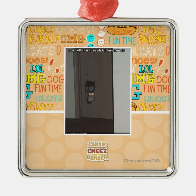 Adorno Metálico Gatito del laser (Frente)