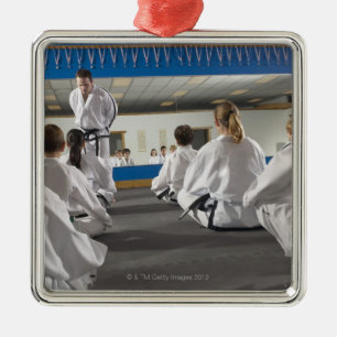 Adorno Metálico Gente en una clase del Taekwondo