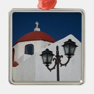 Adorno Metálico Grecia, Mykonos, capilla con cúpula roja y