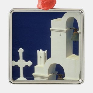 Adorno Metálico Grecia, Santorini. Vista de una iglesia griega y