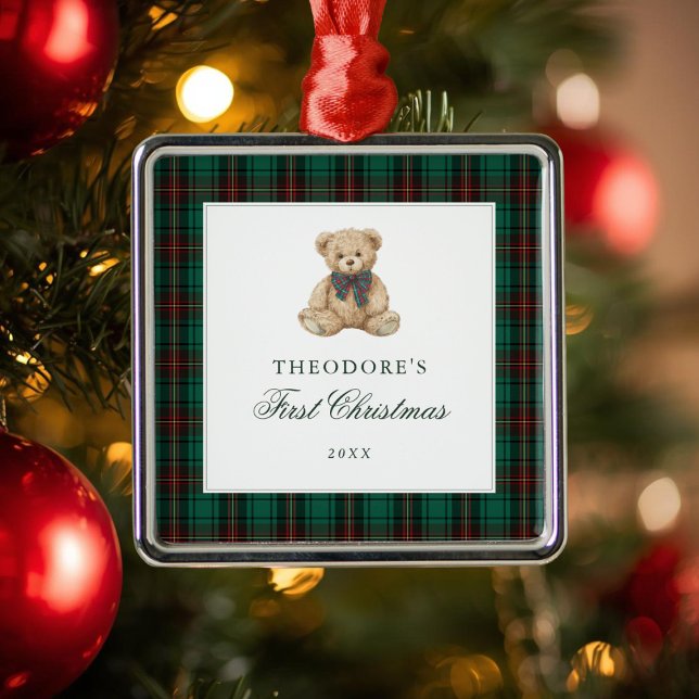 Adorno Metálico Green Plaid Teddy Bear First Christmas  (Subido por el creador)