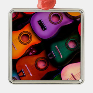 Adorno Metálico Guitars coloridos