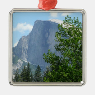 Adorno Metálico Half Dome en verano desde el Parque Nacional Yosem