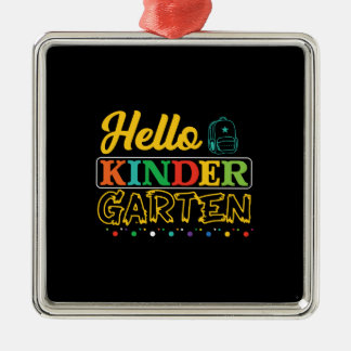 Adorno Metálico Hello Kinder Garten