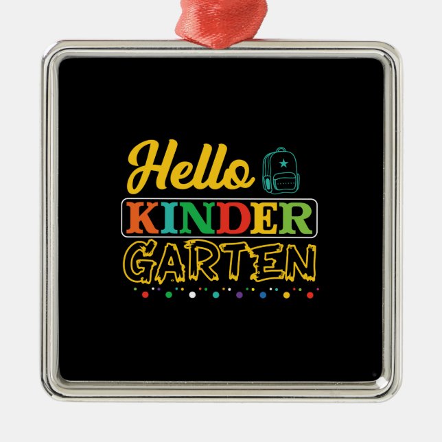 Adorno Metálico Hello Kinder Garten (Frente)