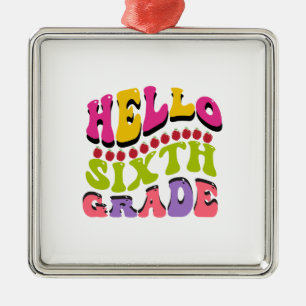 Adorno Metálico Hola sexto grado