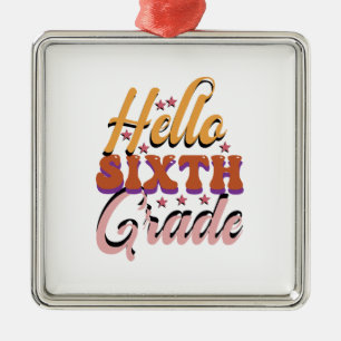 Adorno Metálico Hola sexto grado