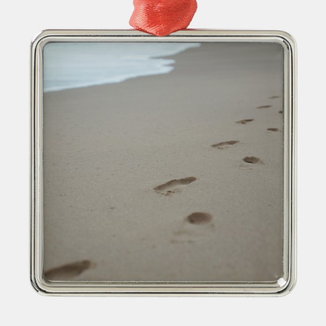 Adorno Metálico Huellas en una playa blanca en Mozambique (Frente)