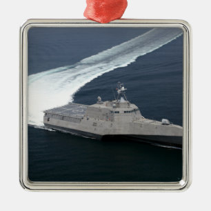 Adorno Metálico Independencia de la nave de combate en el Golfo de
