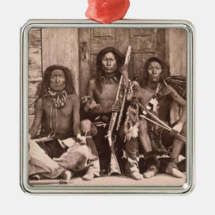 Adorno Metálico Indios de Spokane, 1861 (foto de b/w)