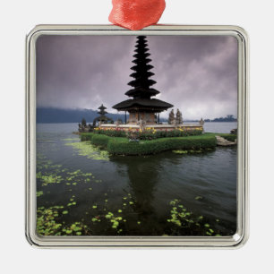 Adorno Metálico Indonesia, Bali, Templo Ulun Danu.