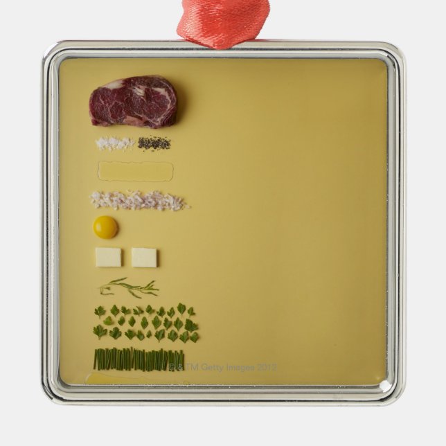 Adorno Metálico Ingredientes para tartare de filete en amarillo (Frente)
