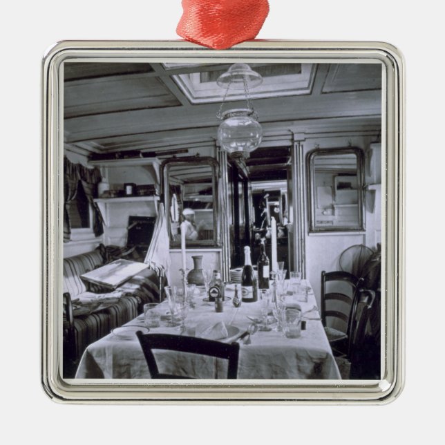 Adorno Metálico Interior de un barco del Nilo (foto del b&w) (Frente)