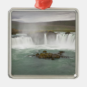 Adorno Metálico Islandia. Vista de las cataratas de Godafoss en el