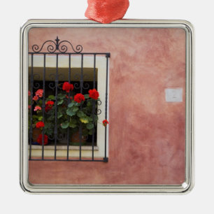 Adorno Metálico Italia, Asciano, cajas de ventana con primavera fr