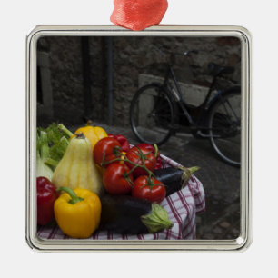 Adorno Metálico Italia, provincia de Brescia, Gargnano. Tabla con 