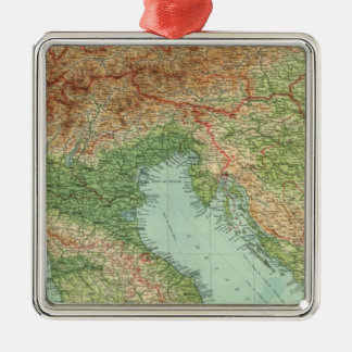 Adorno Metálico Italia septentrional, Austria y c
