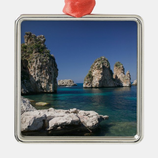 Adorno Metálico Italia, Sicilia, Scopello, Rocas de Tonnara (Frente)