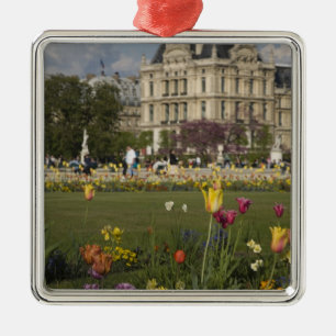 Adorno Metálico Jardín de las Tullerías, Louvre, París, Francia