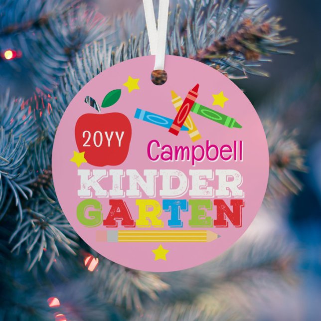 Adorno Metálico Kindergarten Keepsake Cute Pink Girls Photo (Subido por el creador)