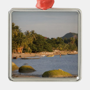 Adorno Metálico Ko Phangan, Tailandia. Fuera de la isla ajetreada