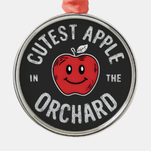 Adorno Metálico La Apple más guapa en el Día de la Picadura de la 