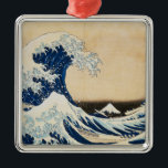 Adorno Metálico La gran ola de Kanagawa por Hokusai<br><div class="desc">Este diseño presenta "La Gran Ola de Kanagawa" del artista japonés Hokusai.</div>