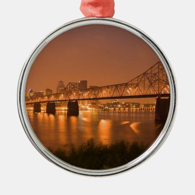 Adorno Metálico La noche de Louisville Kentucky enciende el puente (Frente)