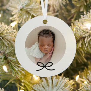 Adorno Metálico La primera foto de Black Bow en Navidad mínima del
