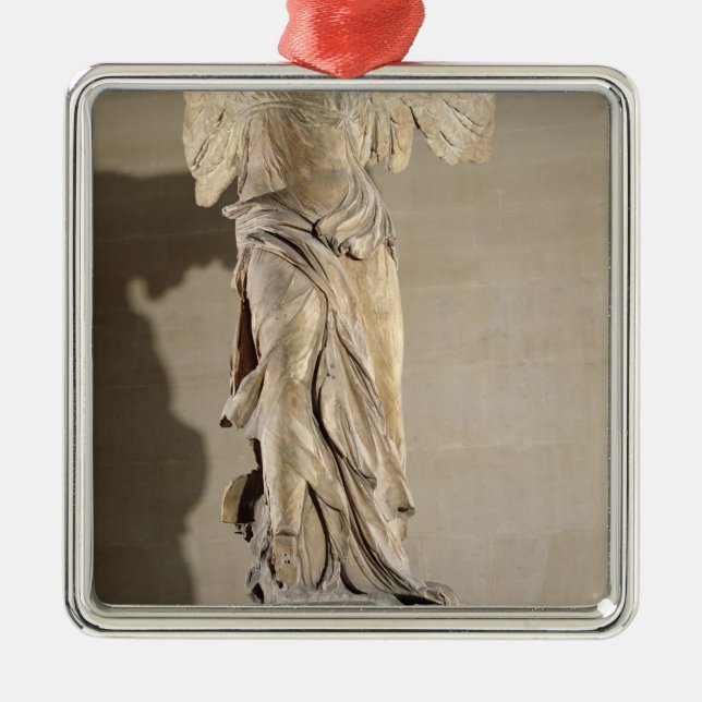 Adorno Metálico La victoria de Samothrace (Frente)