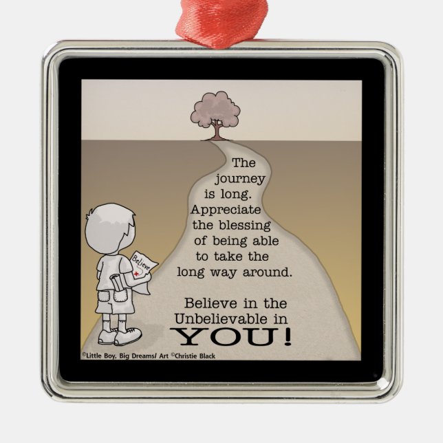 Adorno Metálico Largo viaje (Frente)