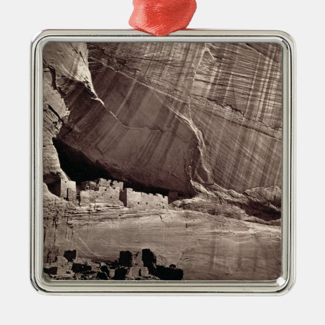 Adorno Metálico Las ruinas antiguas del barranco de Chelle, 1873 (Frente)