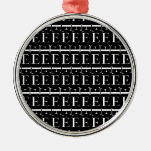 Adorno Metálico Letra inicial monograma E