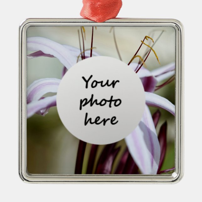 Adorno Metálico Lily Ornaments (Frente)