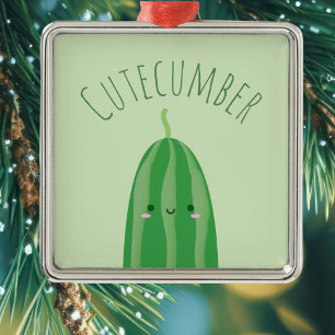 Adorno Metálico Lindo como nombre divertido de Kawaii Cutecumber